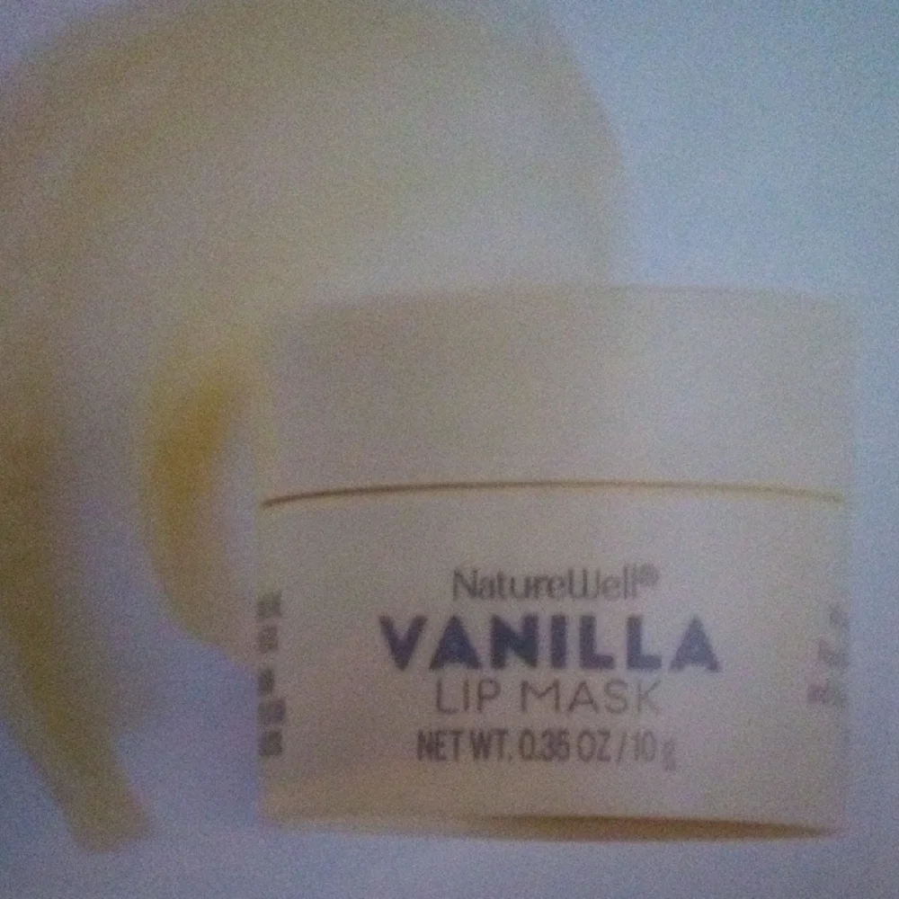 NEW NATUREWELL Vanilla Lip Mask